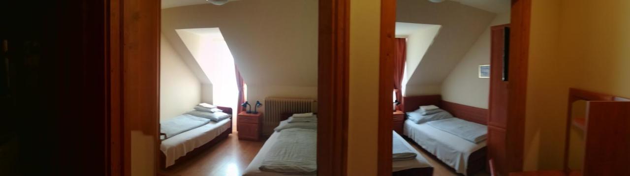 Aldos Panzio Otel Farád Dış mekan fotoğraf