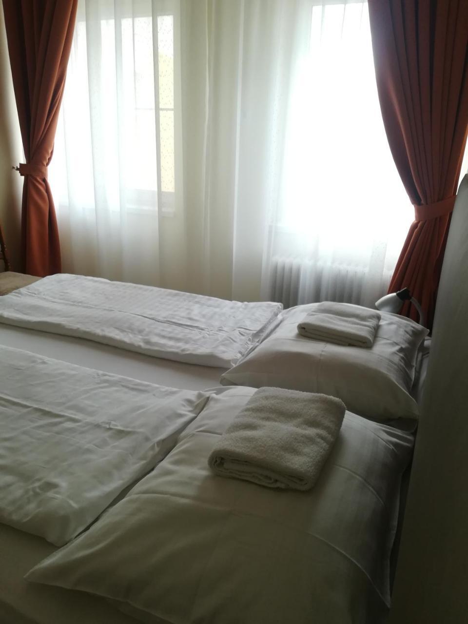 Aldos Panzio Otel Farád Dış mekan fotoğraf